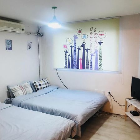 Готель Kiki House Hongdae 2 Сеул Екстер'єр фото